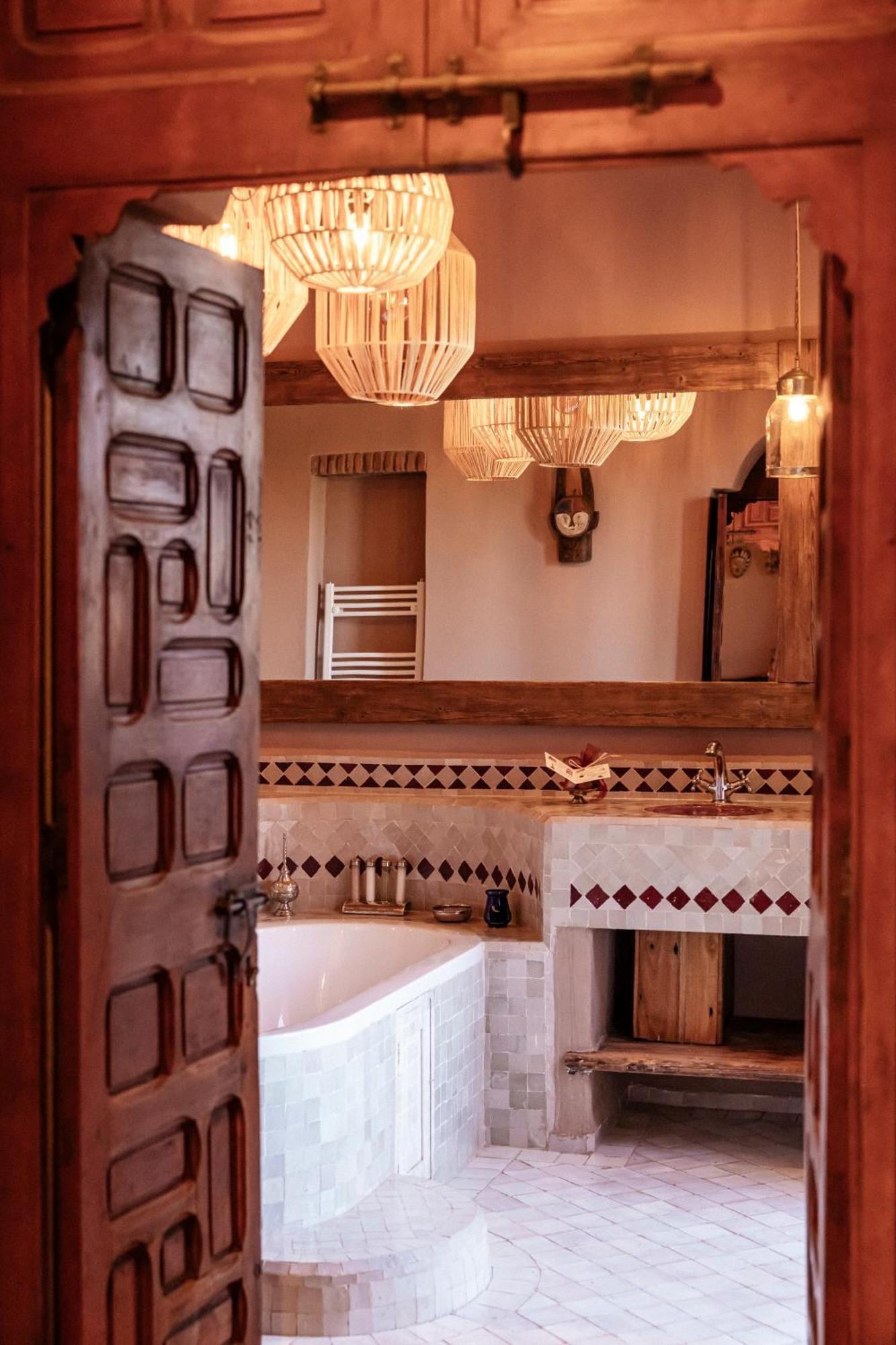 Le Jardin Des Douars Bed & Breakfast เอล กาห์ซัวเน ภายนอก รูปภาพ